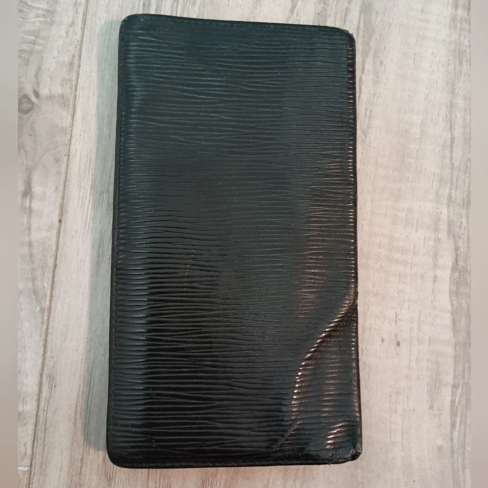 Louis Vuitton Epi Black Long Bifold Wallet/ check book